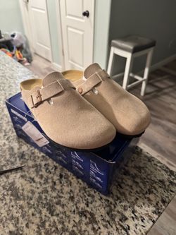 Birkenstock Boston Clogs – Taupe Suede