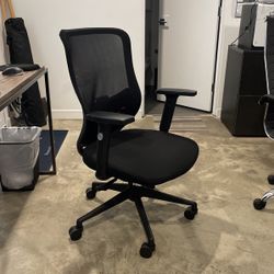 Office Chairs 