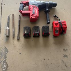 Milwaukee 2717-20 like new, 3 batteries, charger and 3 bits