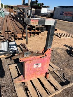 Coats tire machine