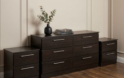 Dresser And 2 Nightstands - Cómoda y 2 Mesitas de noche