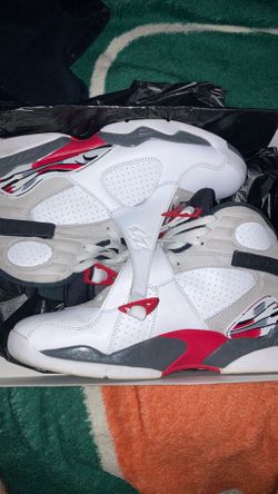 Jordan 8 bugs bunny edition