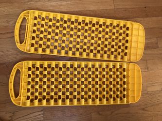 Car tire anti skid traction (for ice snow gravel)