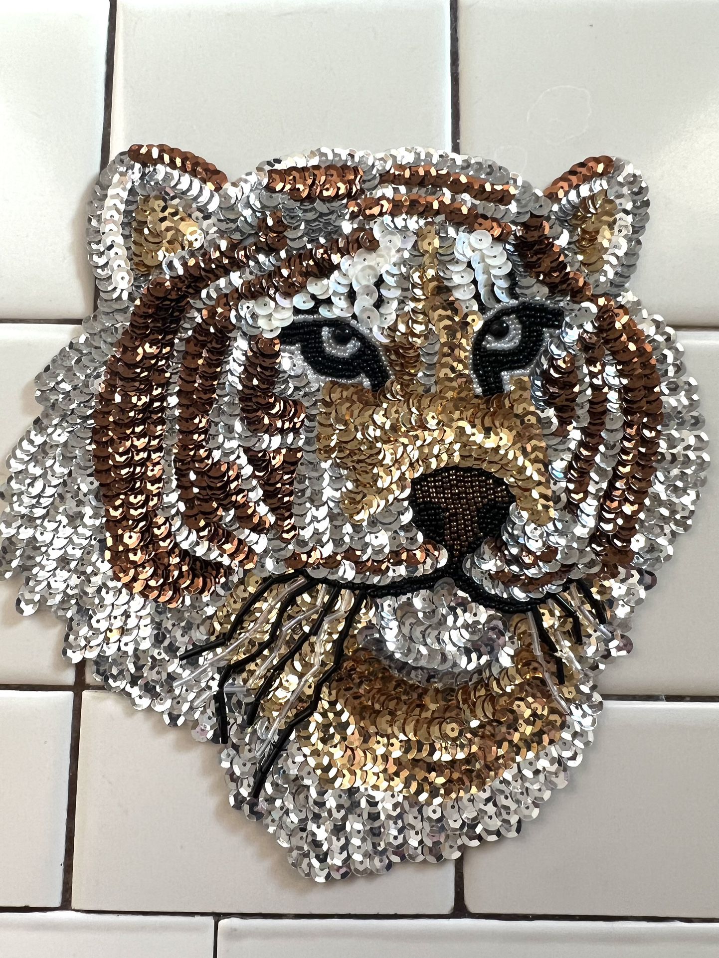 Sequin Tiger Head Sew On 