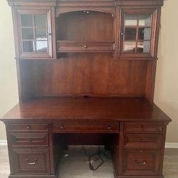  Almost New Beautiful Solid Wood Desk $500.00  This beautiful desk will be the focal point of the room. I needed a larger corner desk for work - purch