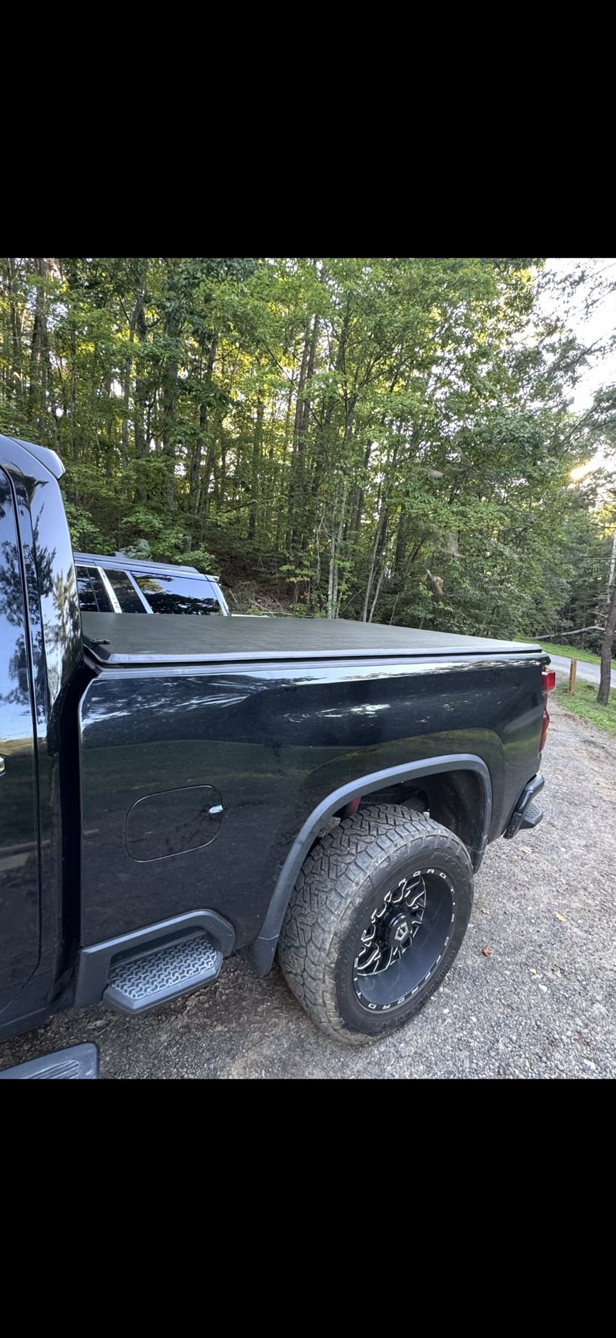 Tonneau Bed Cover for Chevy trucks 6.6 foot bed