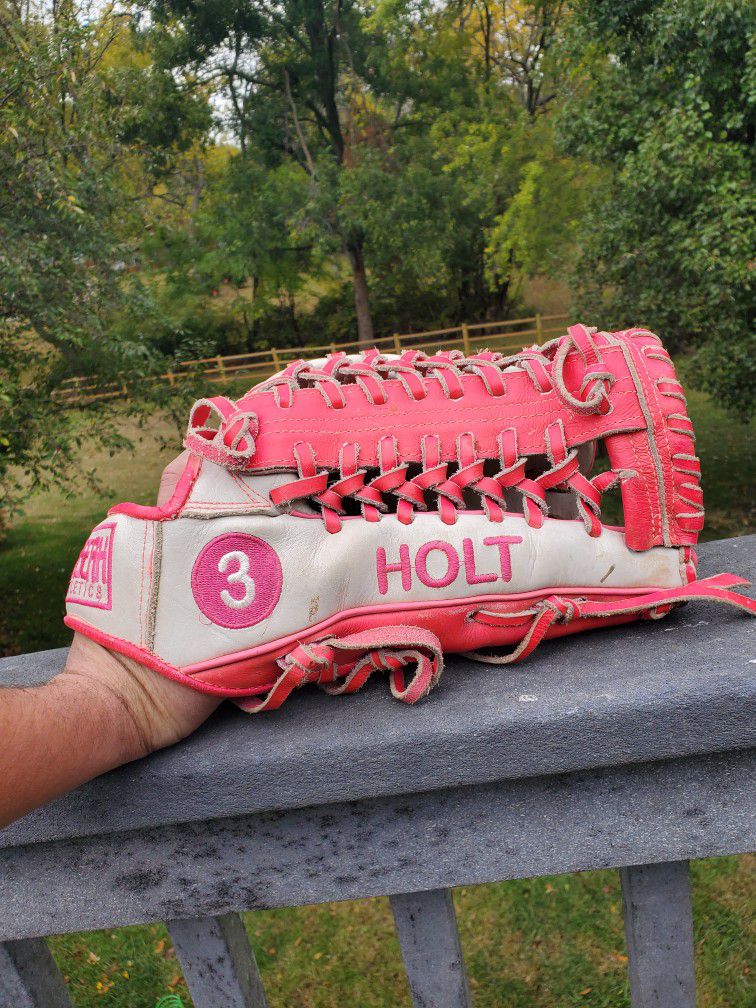 15 Inch Softball Glove. 75 Obo
