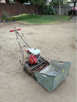 Trimmer with Honda motor