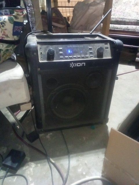 Block Rocker Max Speaker