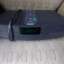 Bose sterio- alarm clock 