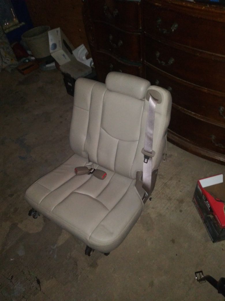 gm leather seats
