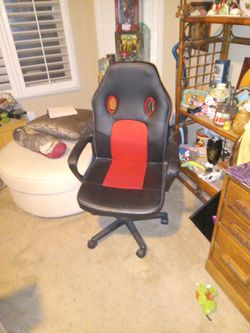 Office Chair. Like New $40