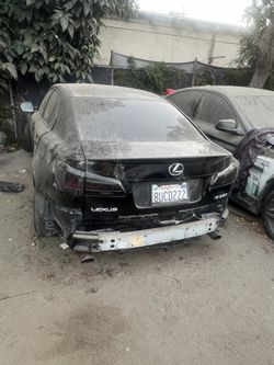 08 Lexus IS350