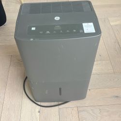 GE dehumidifier- 49.6 Pints