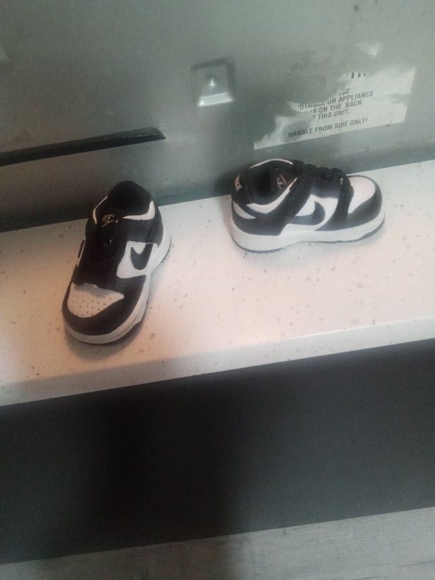 Baby Shoes 2c