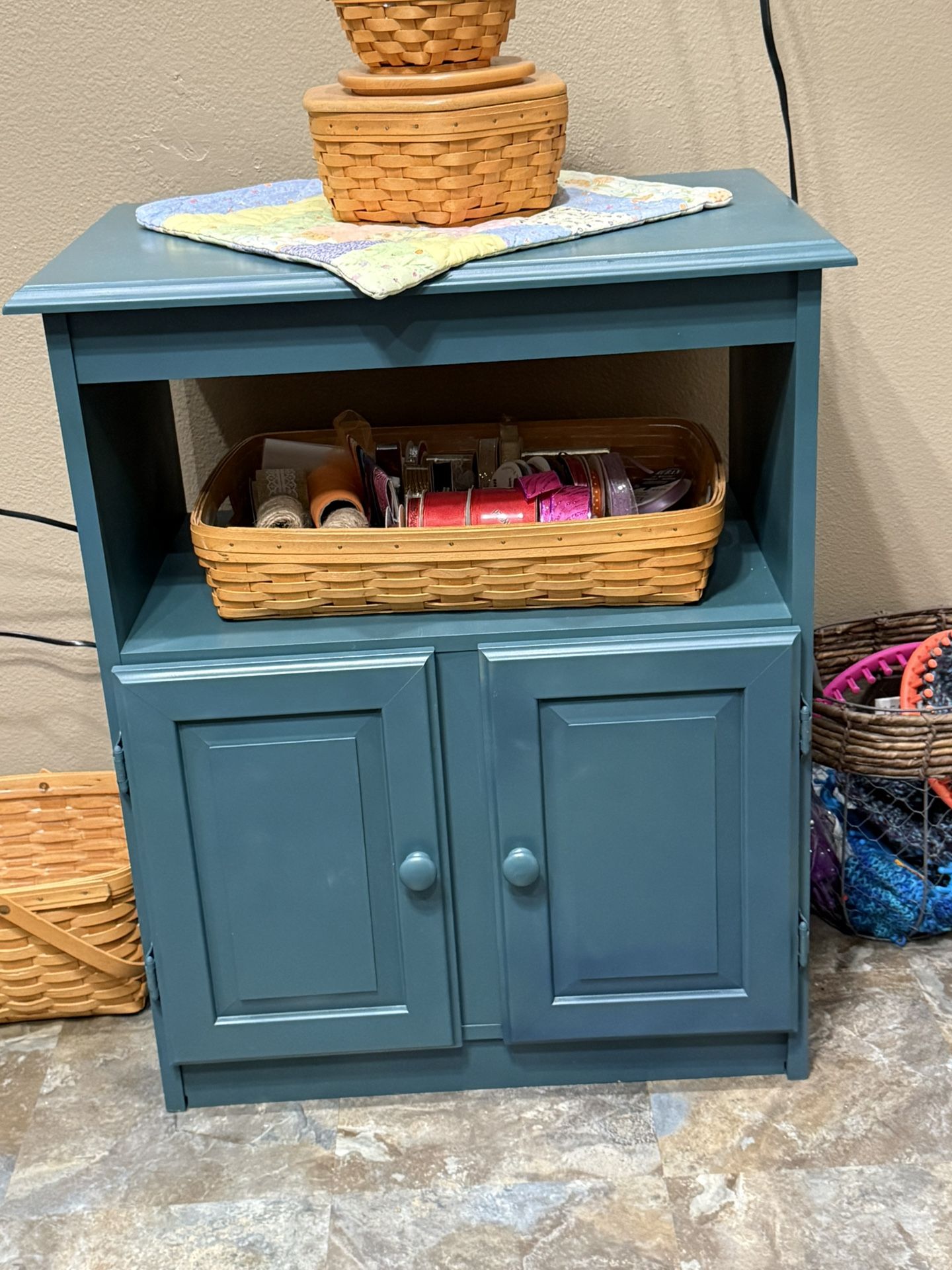 End Table/Night Stand