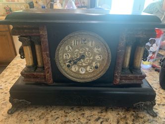 Antique Mantle Clock