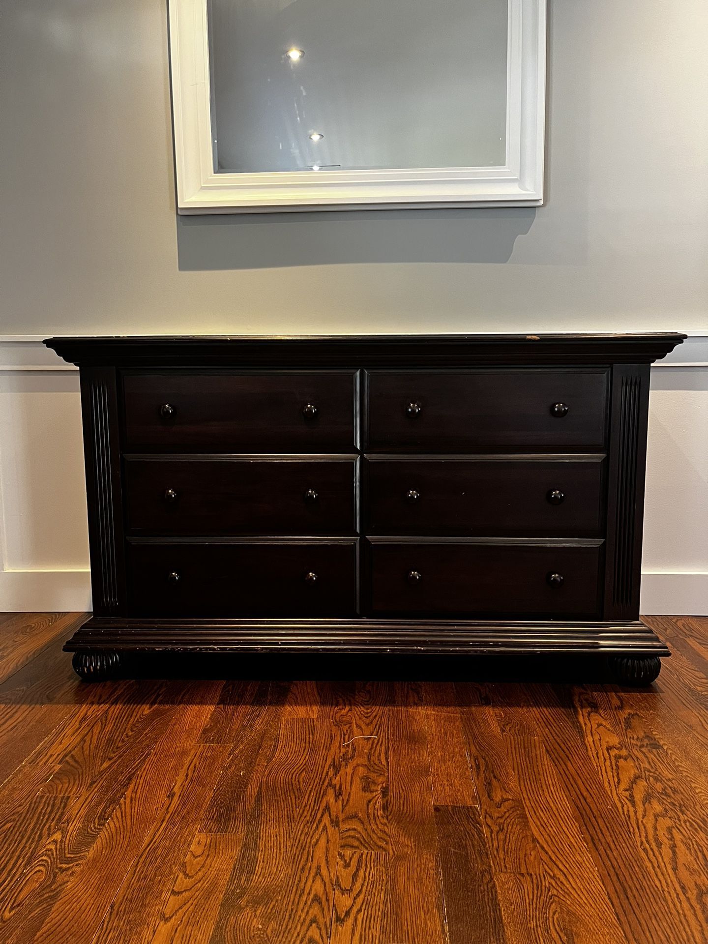 Munire Solid Wood 3 Drawer Dresser
