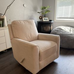 Glider Chair 