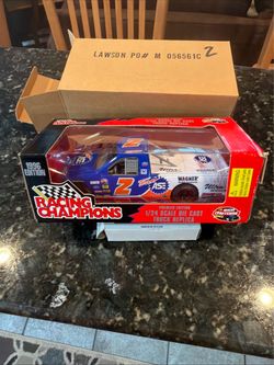 Racing Champions 1996 NASCAR #2 Die Cast Truck