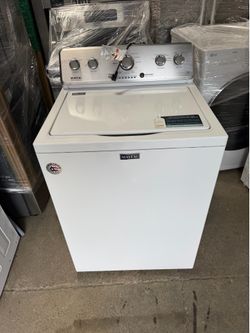 Maytag washer Like new one receipt for 6 months warranty