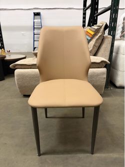 Modern dining chair