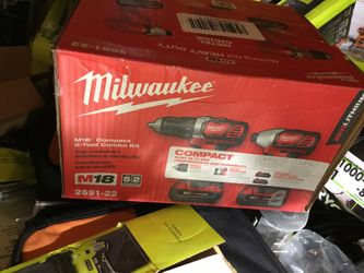 Milwaukee New M18 Impact & Drill KIT with Batteries, Charger & Bag! All for 140 tomorrow 💥💥👍🏽💸💸💸💸