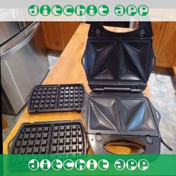 bar within Small Waffle Maker - Amazing Breakfast Treats Every Morning