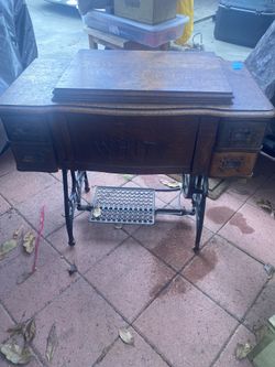Antique Sewing Machine White Model