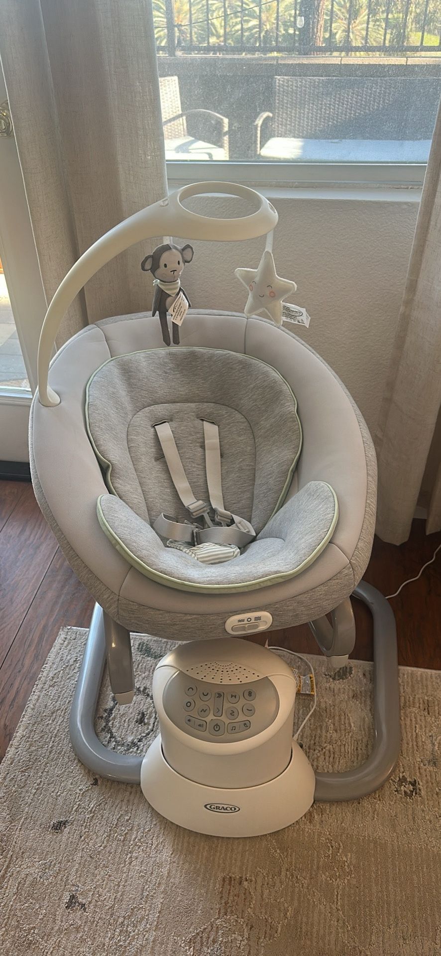 Graco Baby Rocker & Swing (Soothe My Way)