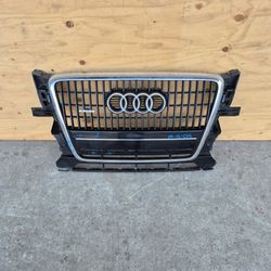 2009 2010 2011 2012 Audi Q5 Front Bumper Grille Grill Original Used 