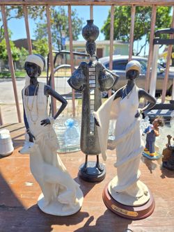 Set of 3 Da Vinci collection Figurines