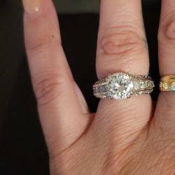 cubic zirconia Womens Promise Ring 