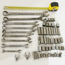 Set de 61 Piezas De herramienta Marca Craftsman usada para mecanicos