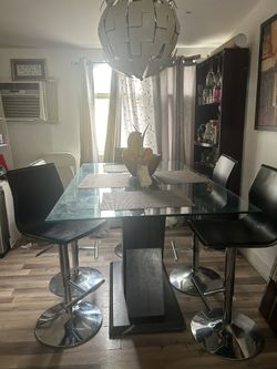 Comedor Con 5 Sillas