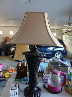 LAMP HEAVY DUTY WOODEN