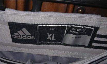 ADIDAS ATHLETIC WEAR BRAND NEW WITH TAGS SIZE XL