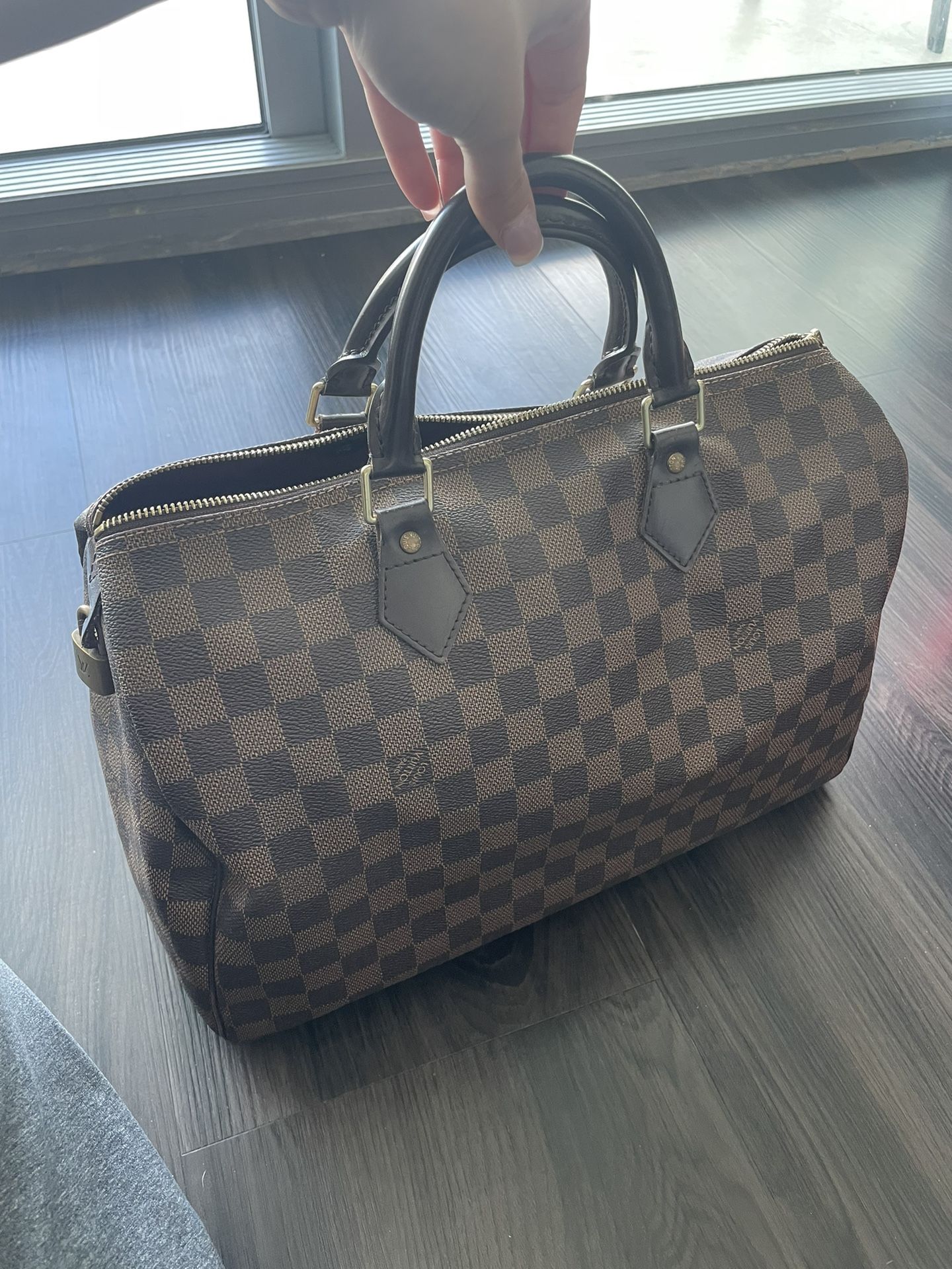 Louis Vuitton speedy 35 