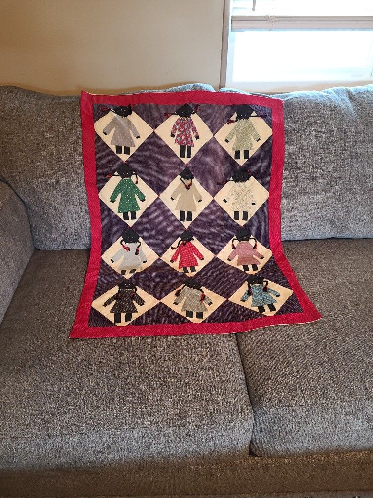 Small Black Doll Quilt for Sale in Denair, CA - OfferUp