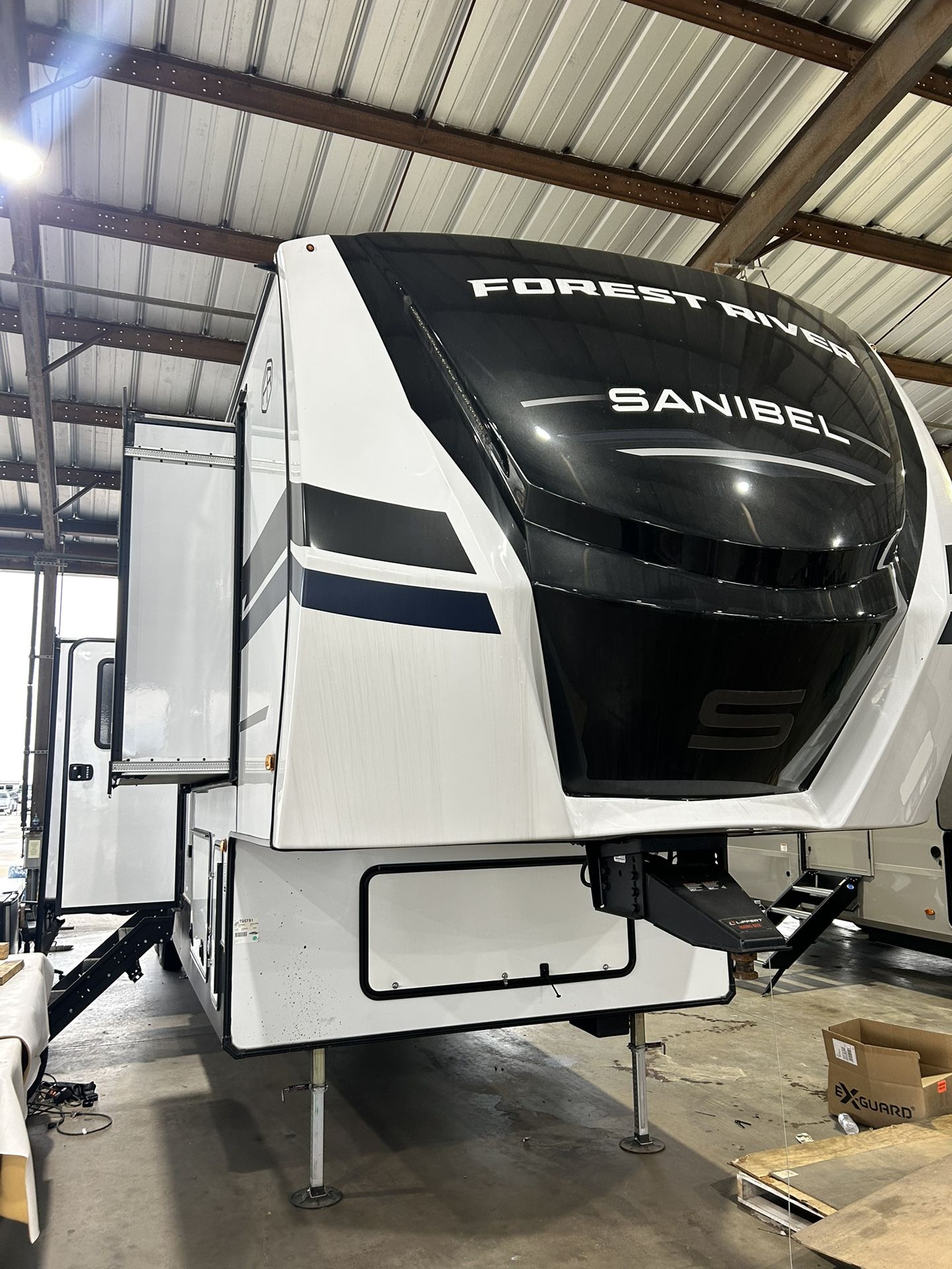 2025 Prime Time RV Sanibel 3952FBWB