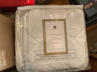 Brand new California King Comforter.