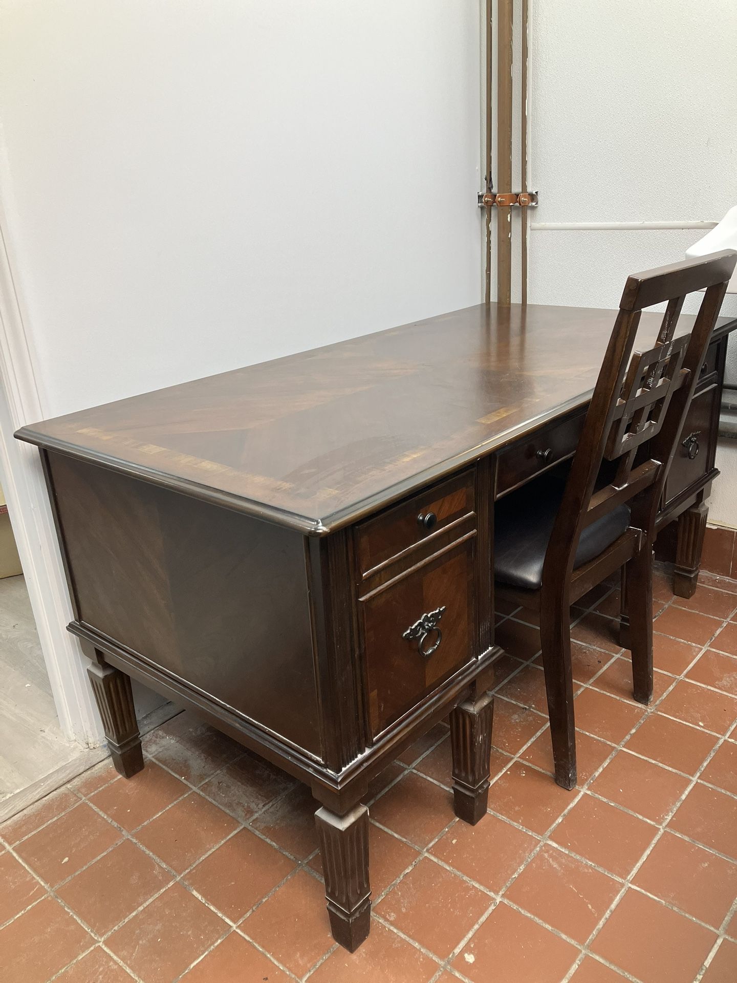 Vintage Wooden Desk & Chair Set – Sturdy and Stylish