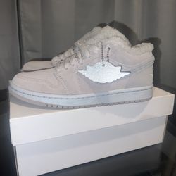 Women's Jordan 1 Sherpa Fleece se