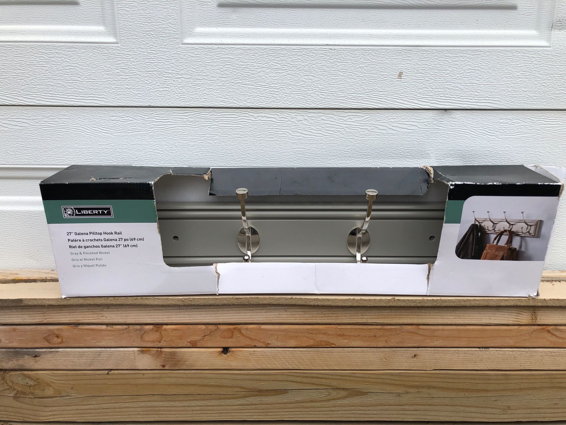 Liberty 27” Galena Pilltop Hook Rail