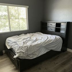 Black Queen Size Bed And Mattress With Storage 