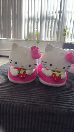 Hello Kitty Plush Slippers