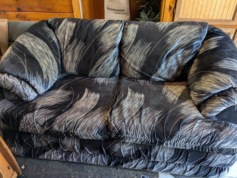Loveseat - Reduced