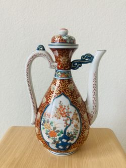 Chinese antique！Chinese  Antique Porcelain Teapot - Hand Painted