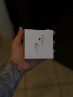 AirPods 4