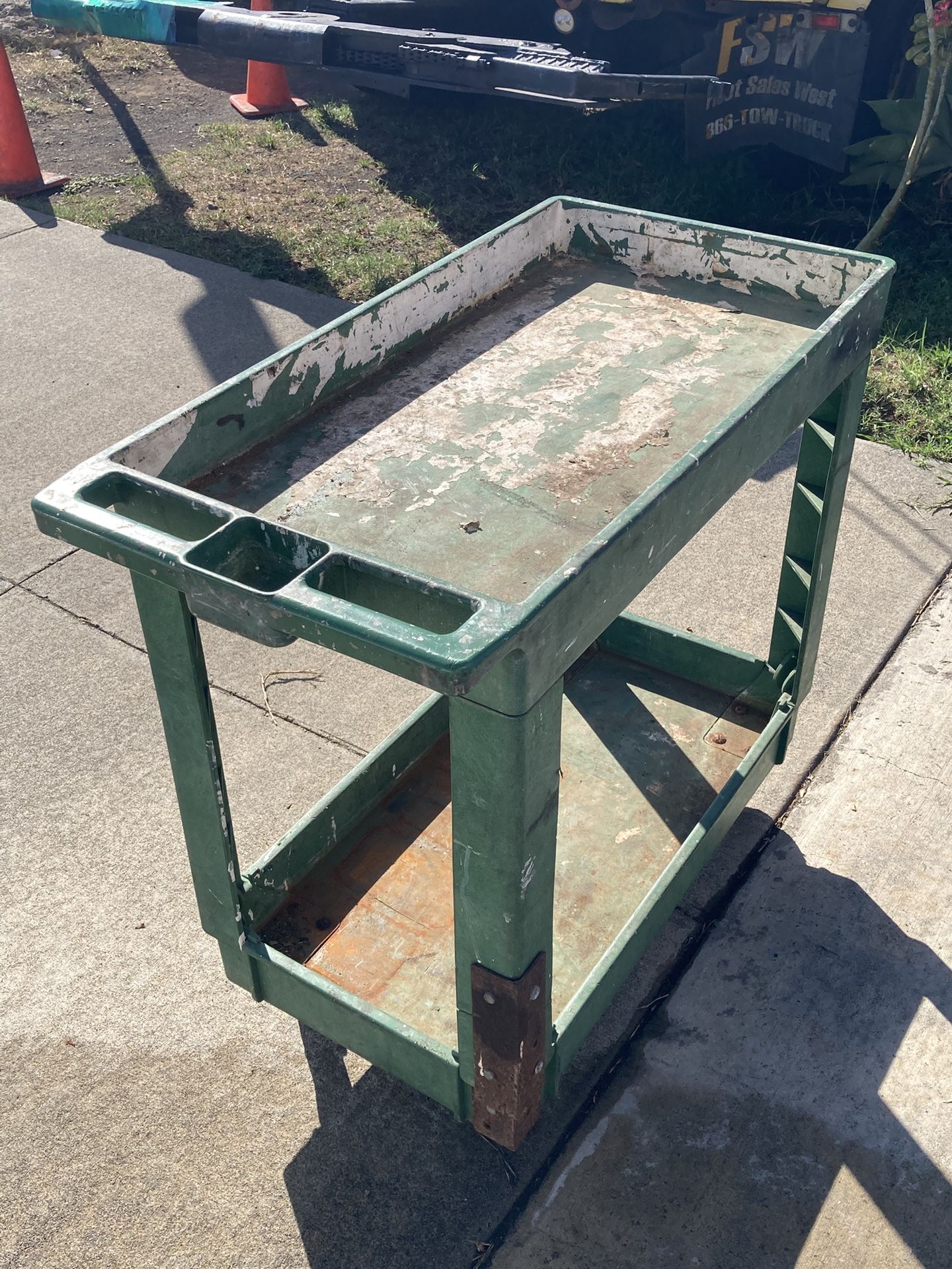 Used COMMERCIAL UTILITY CART